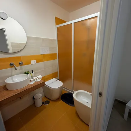 Gianluca Bed & Breakfast 4*